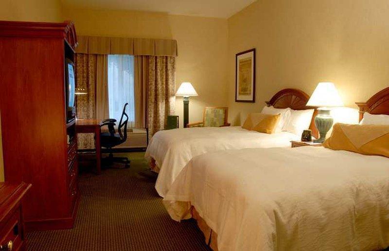 Hilton Garden Inn Seattle/Renton Exterior foto